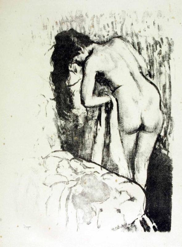 Femme nue debout à sa toilette