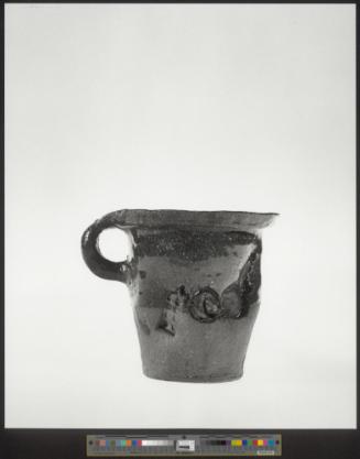 aus der Serie „vase (shape / vessel / color)"