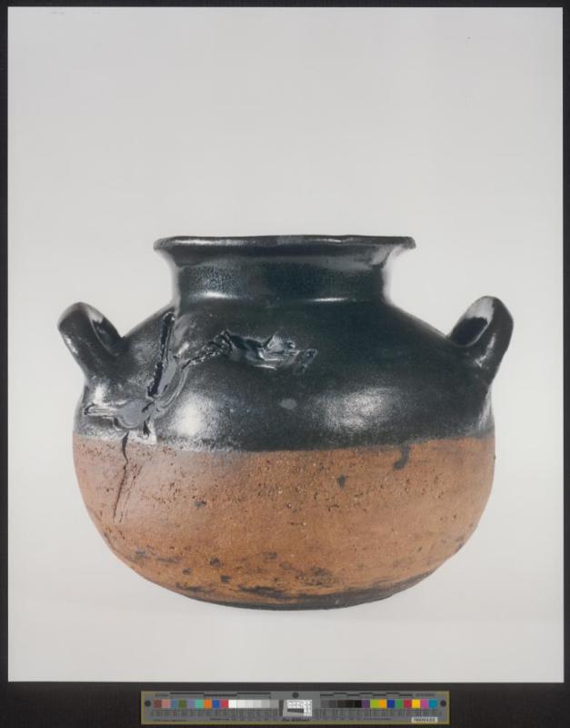 aus der Serie „vase (shape / vessel / color)"