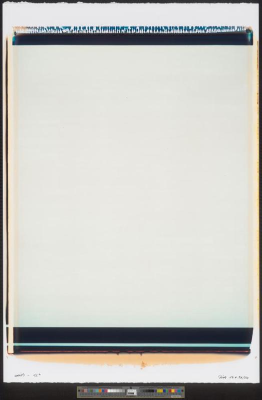 „1996/20“, Weiß – 12.00 Uhr